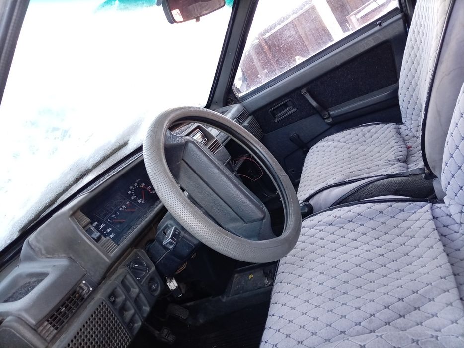 Продам ВАЗ 2109 сдесь не читаю!