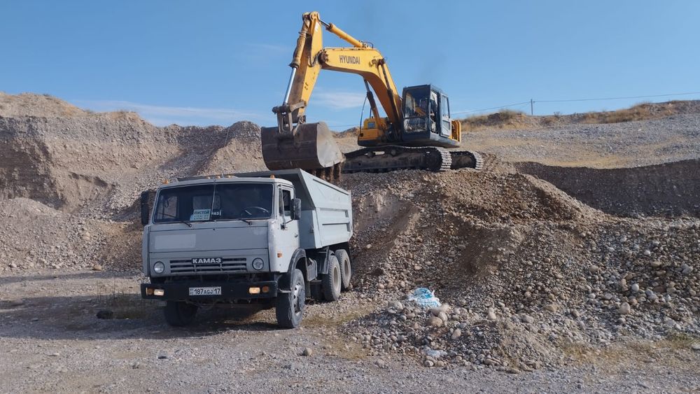 Камаз Песок клинец щебень сыпучие материалы глина баласт чернозем дост