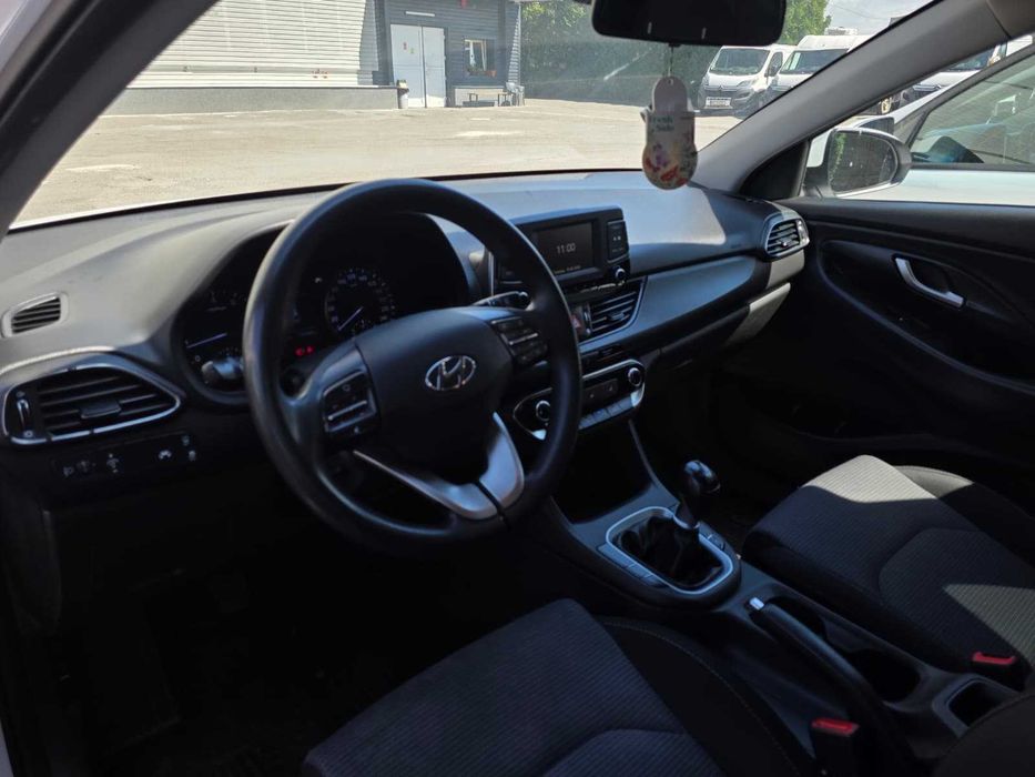 HYUNDAI i30 2019 — imagine 2