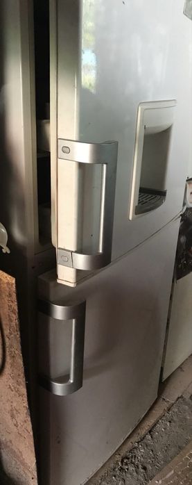 Frigider beko defect nu raceste