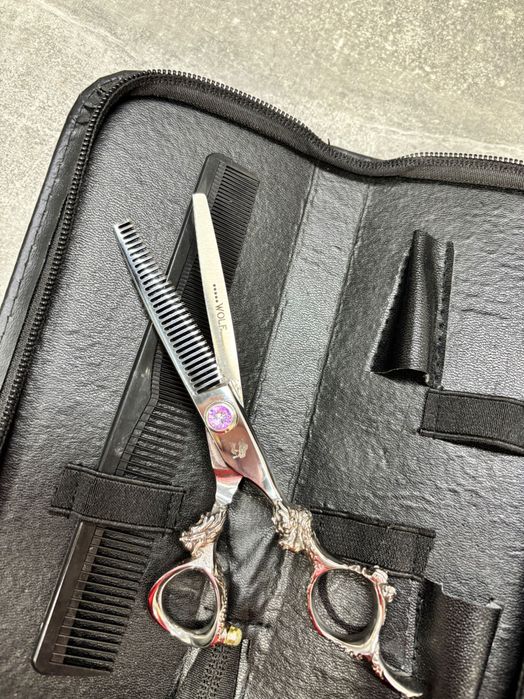 Продавам професионални филиращи ножици