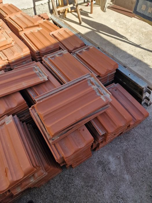 Продавам керемиди Tondach Makedo 0.50 цента за брой