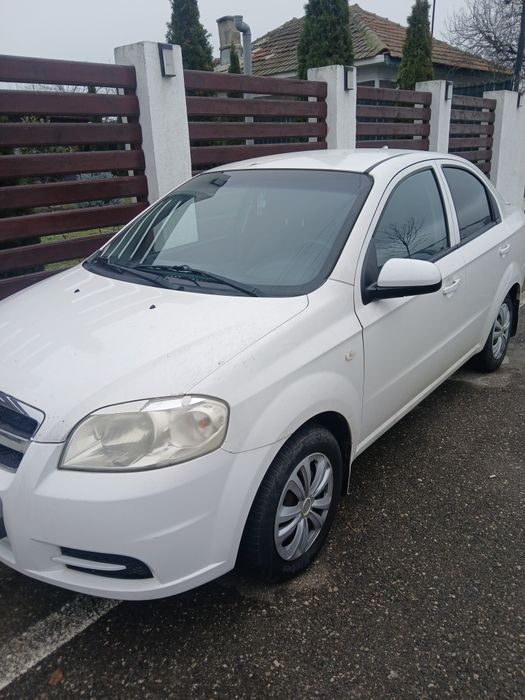 Chevrolet   Aveo