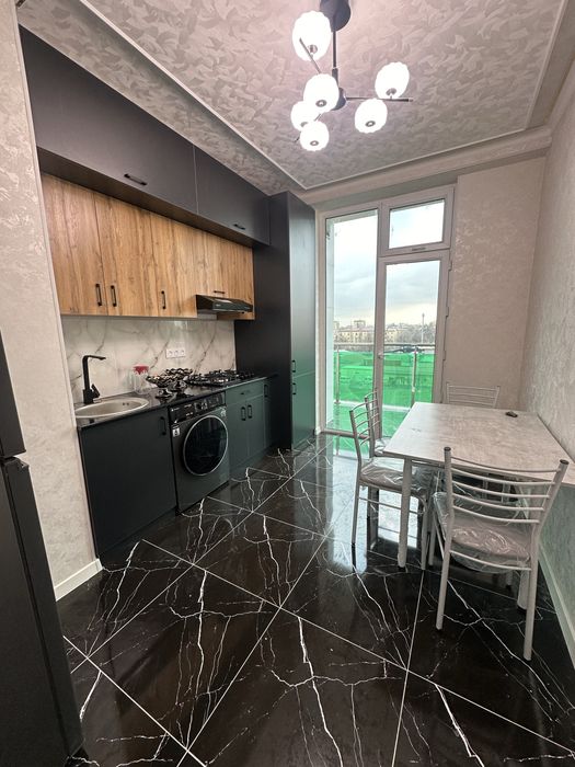 Мирабадский р-н Куйлюк массив 2 ЖК Хонсарой 1/4/16 евроремонт