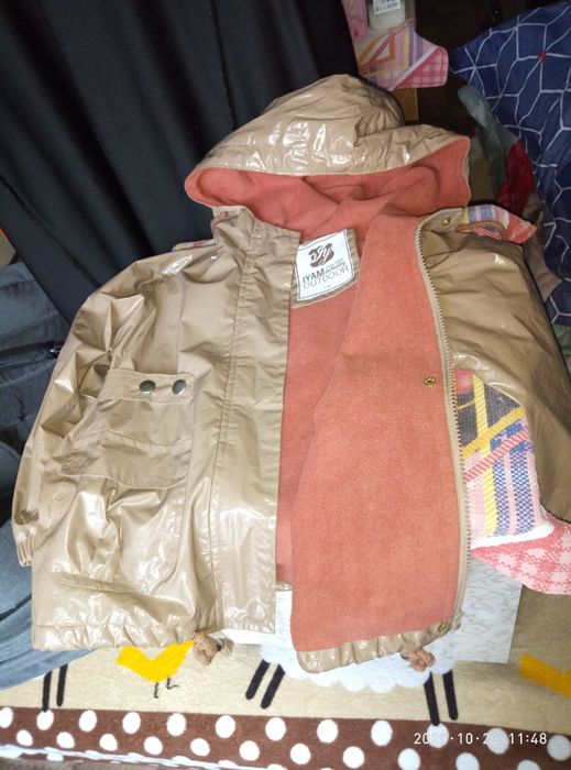 Продам куртку для девучки