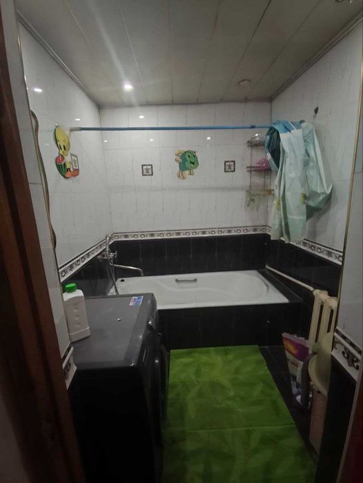 Срочно катта уй Зангиота Зиёратгохи 8,5 сотих 6 та хона