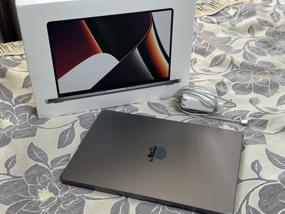 MacBook 14 Pro M1 16/512GB АКБ 93%идеал с коробкой