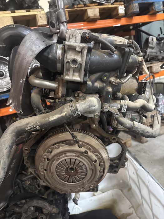 Двигател Опел 1.7 дизел 70 кс Opel 1,7 cdti 70 hp Z17DTL