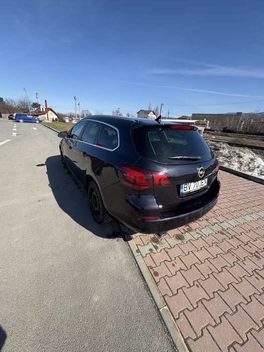 Opel Astra j 2011 2.0 diesel