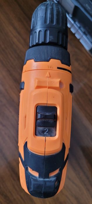 Продам Шуруповёрт Вихрь