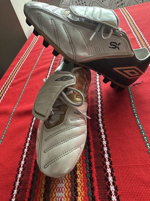 Бутонки UMBRO нмер 37