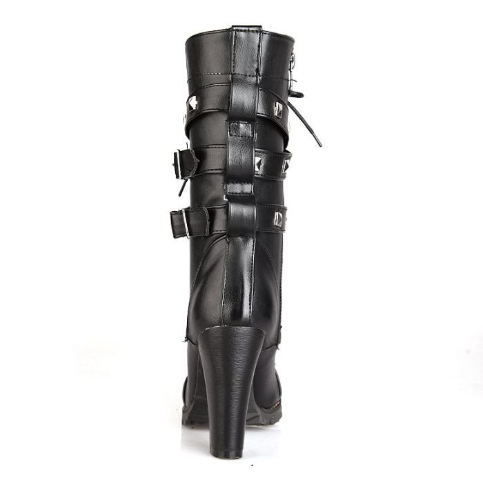 Дамски боти с цип