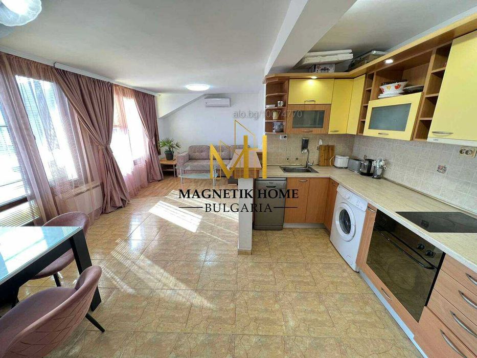 Дава се под наем Тристаен апартамент в Бургас, Център - 85 кв.м за 510 € - Снимка #3