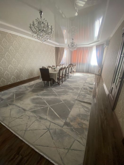 Продам 2 ковра 4×7
