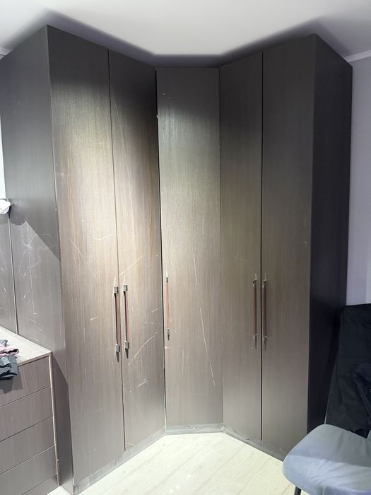 Продается шкаф для одежды