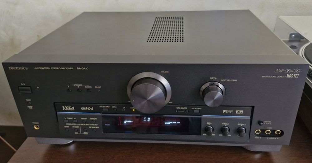 Technics SA-DA 10 receiver, Yamaha CR 240