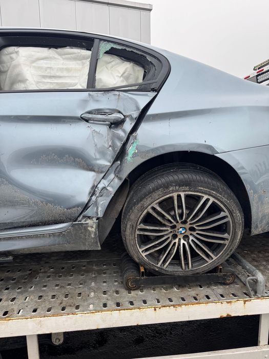 G30 2017 2.0 xdrive avariat