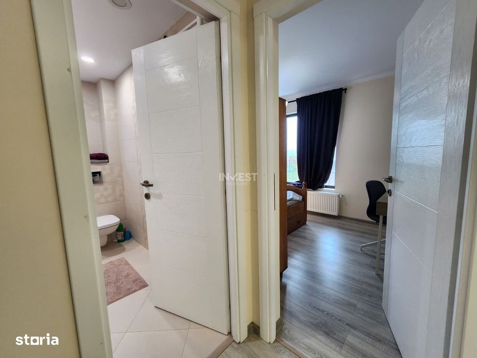 Casa de vanzare 120mp utili, 3 bai zona Valea Adanca-Mega Image