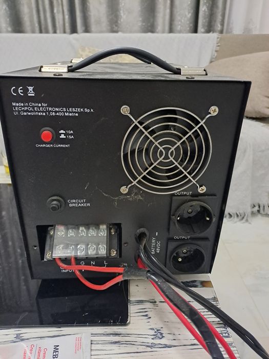 Invertor kemot 3500/48