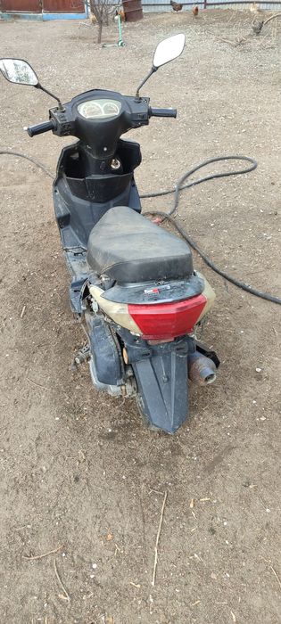 Продам мопед китайский М8