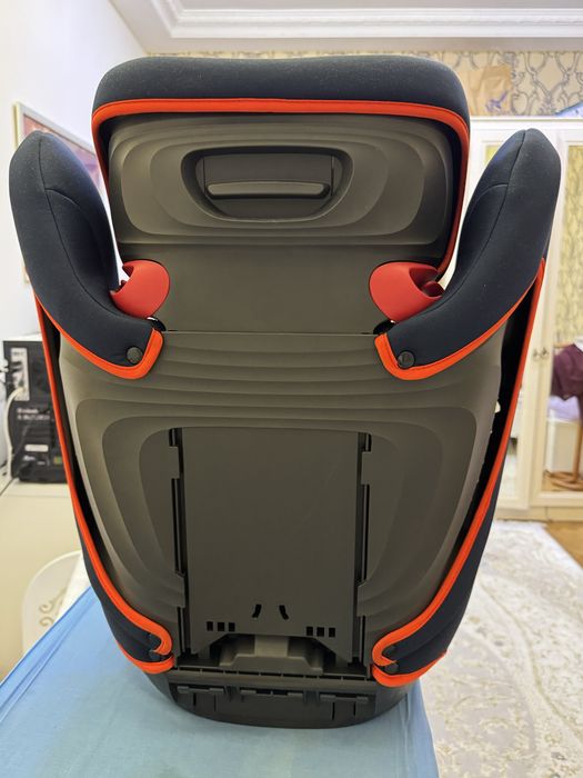 Автокресло CYBEX