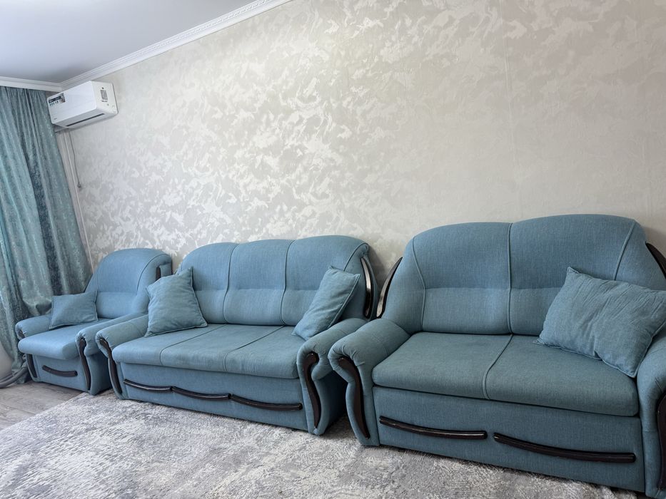 Продам Диван в хорошем состоянии