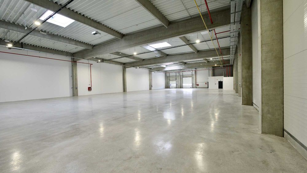 Hală Clasa A de închiriat cu 100% energie verde – 4.713 mp