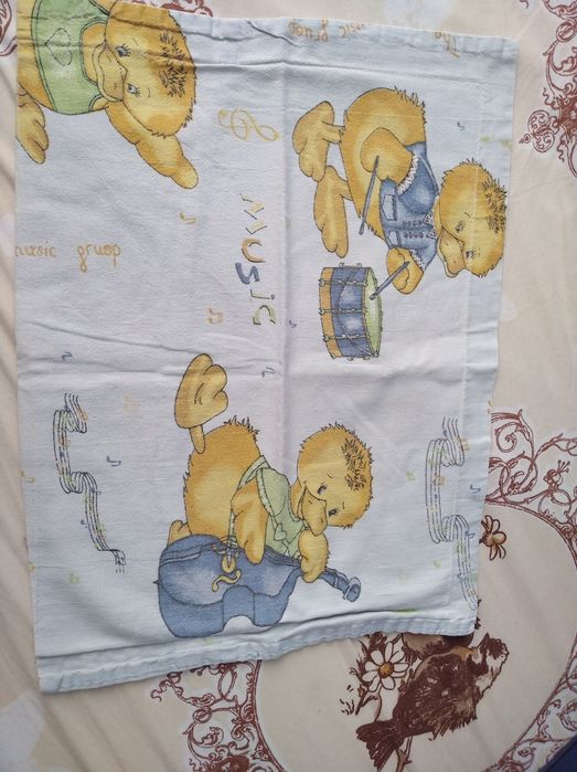 Бебешки комплект за кошара и възглавница