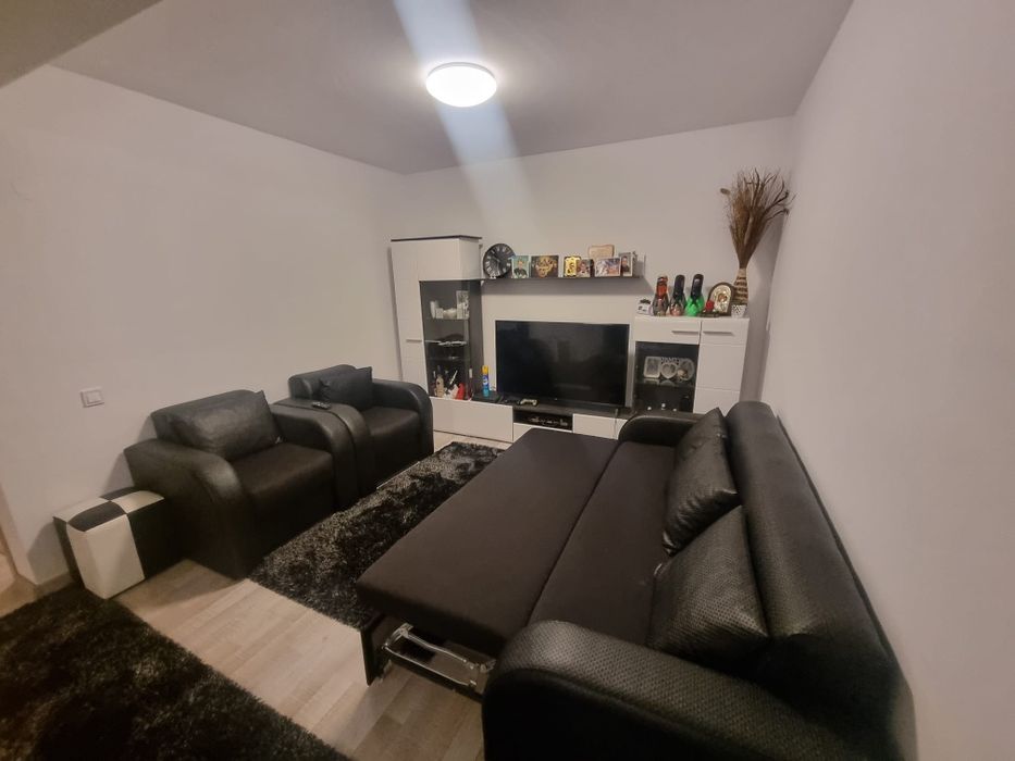 Apartament 3 camere 1 mai