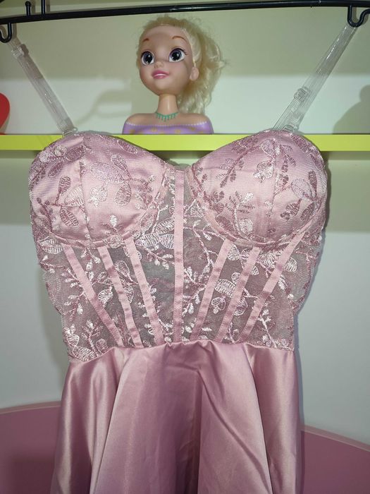 Разкошна нова рокля