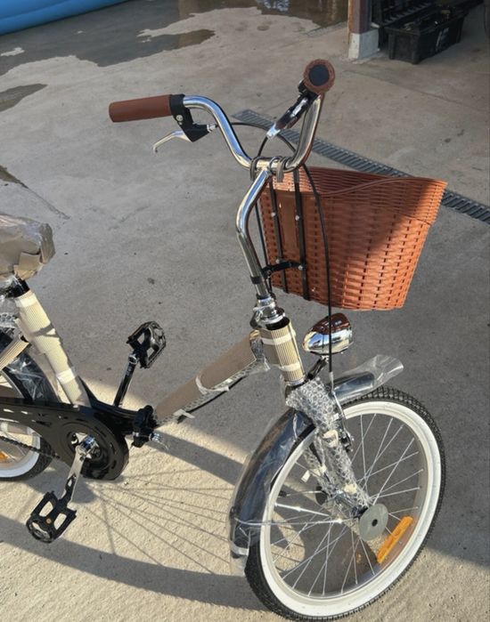 Bicicleta cu cos ,maro