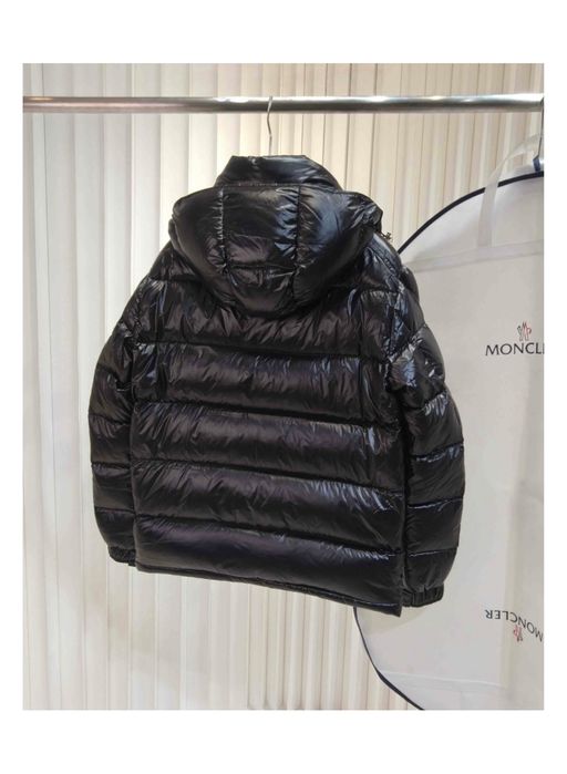 куртка moncler новая