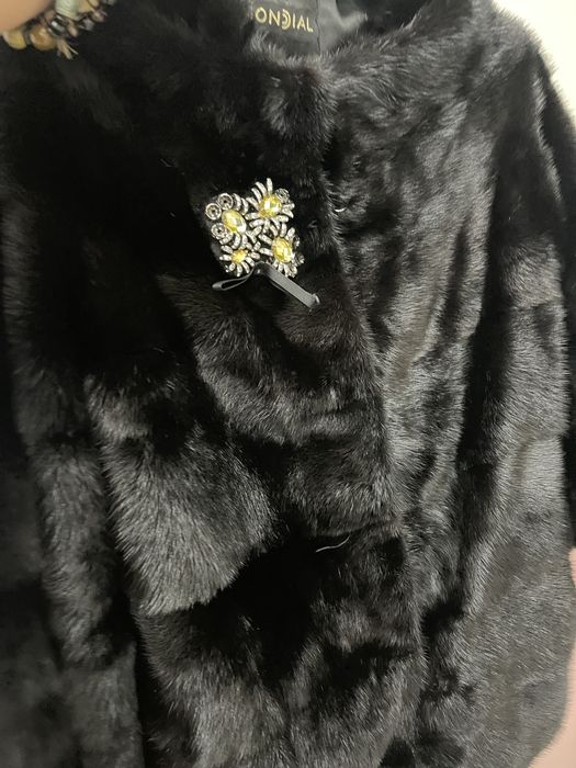 Продам норковые шубы