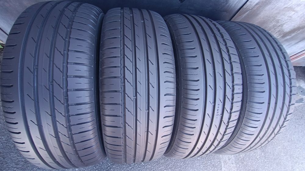 205/60/16 Nokian
