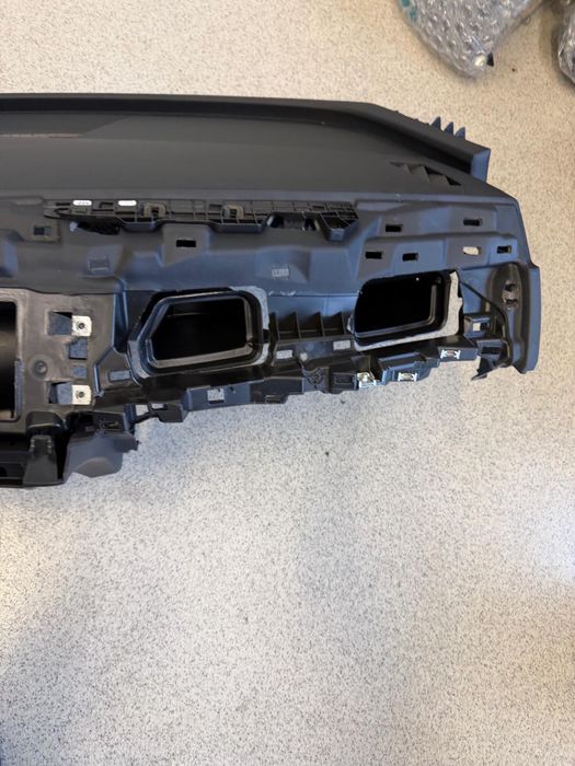 Plansa bord audi Q4 E-tron fz