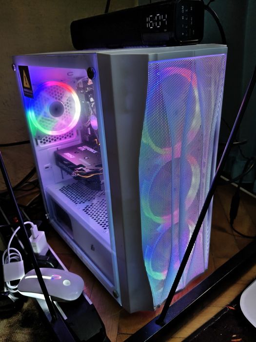 Desktop PC Gamer Procesor Intel Core i5-8400 pana la 4 Ghz garanție!