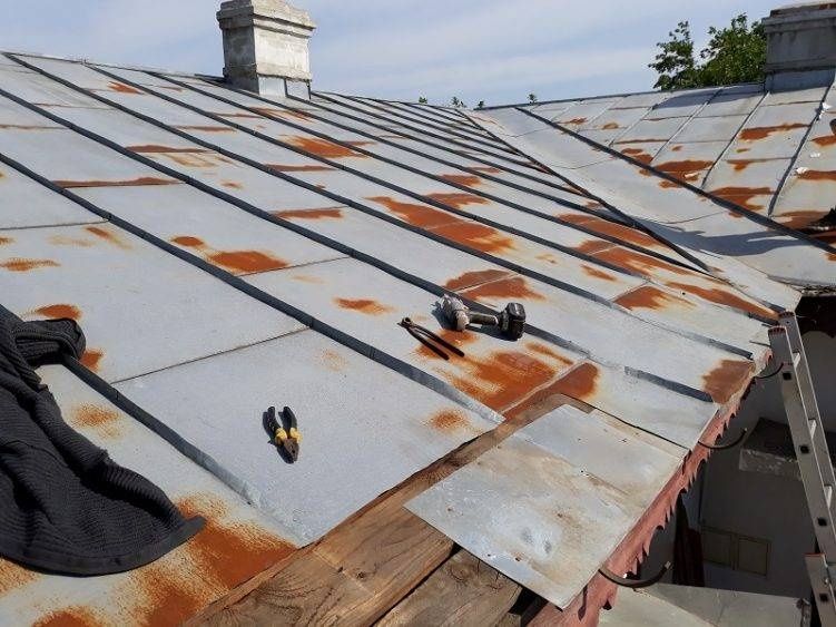 Constructii reparatii acoperis