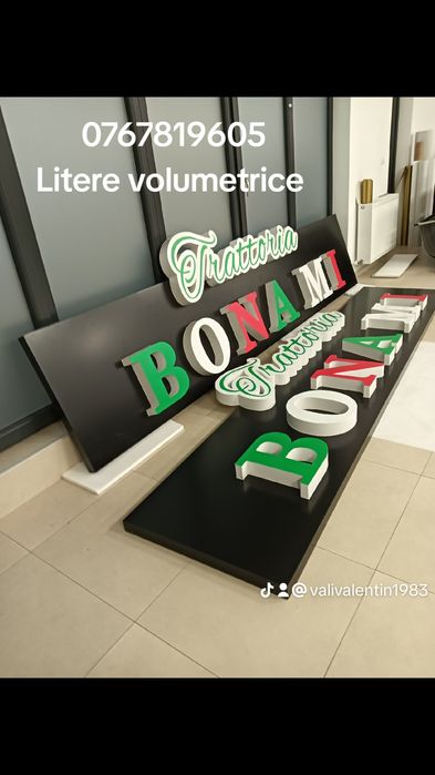 Casete luminoase, litere volumetrice