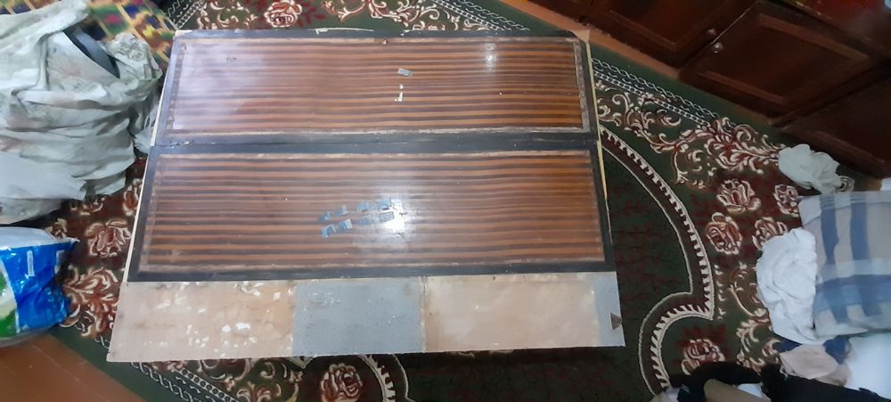 Срочно Стол сатылады