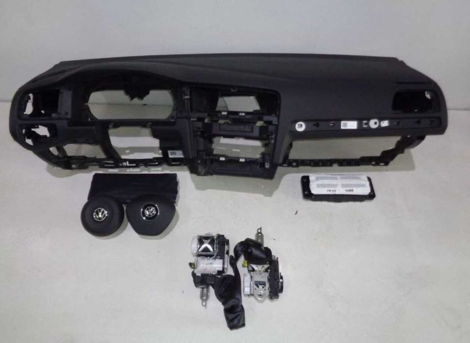 Арматурно табло колани airbag VW Golf VII 7 Lift 2012-2020 original