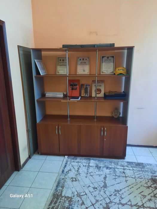 Аренда офис кабинет с мебелью в центре