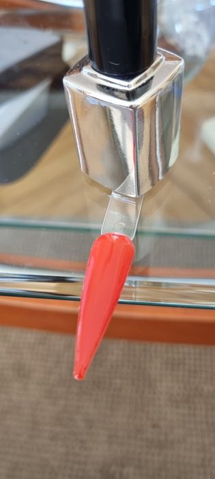 Гел лакове Neily