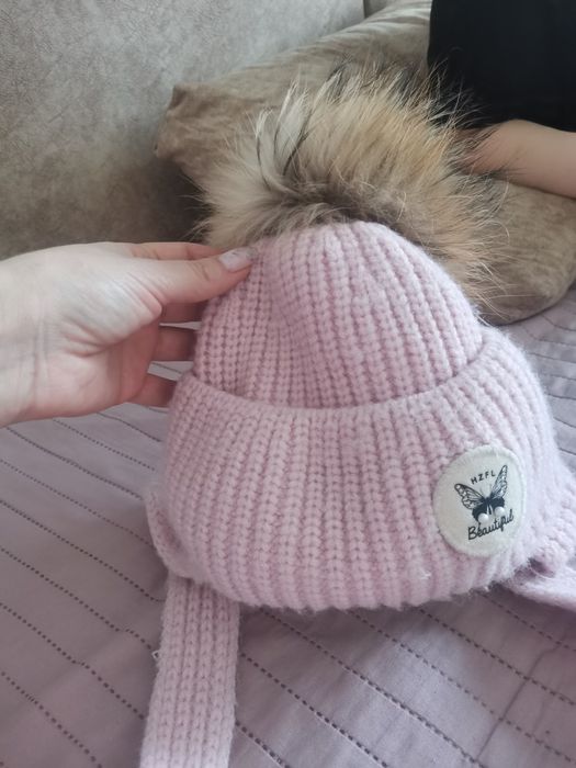 Продам детские шапки