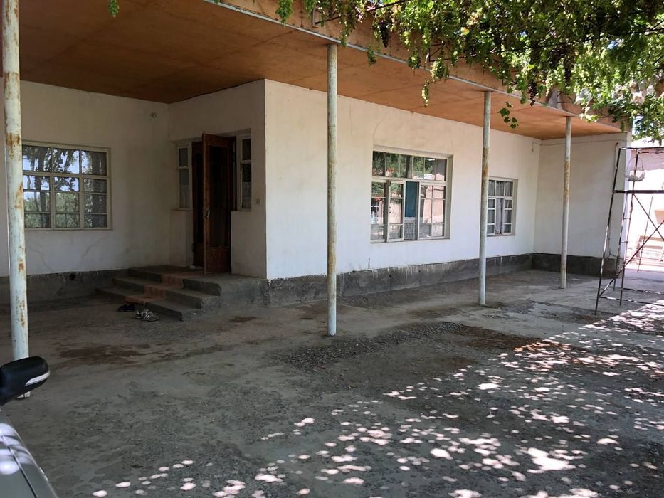 Uy sotiladi Xovos tumani Farhod 5 daxasiida