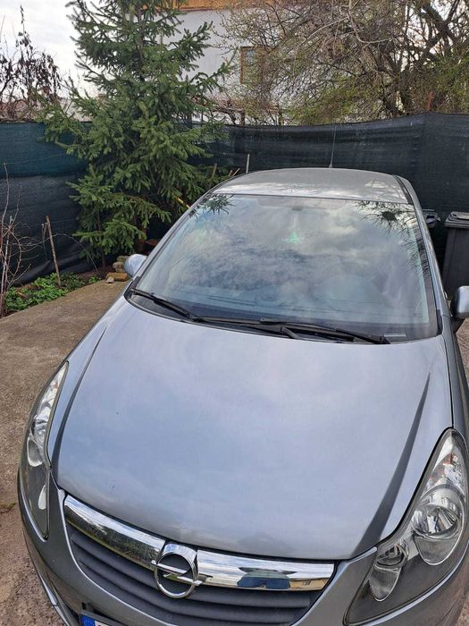 opel corsa 2010 editie aniversara 111 ani