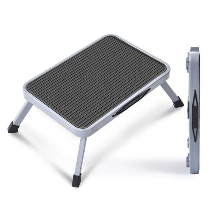 Сгъваема степенка за кемпера или дома с неплъзгащ материал