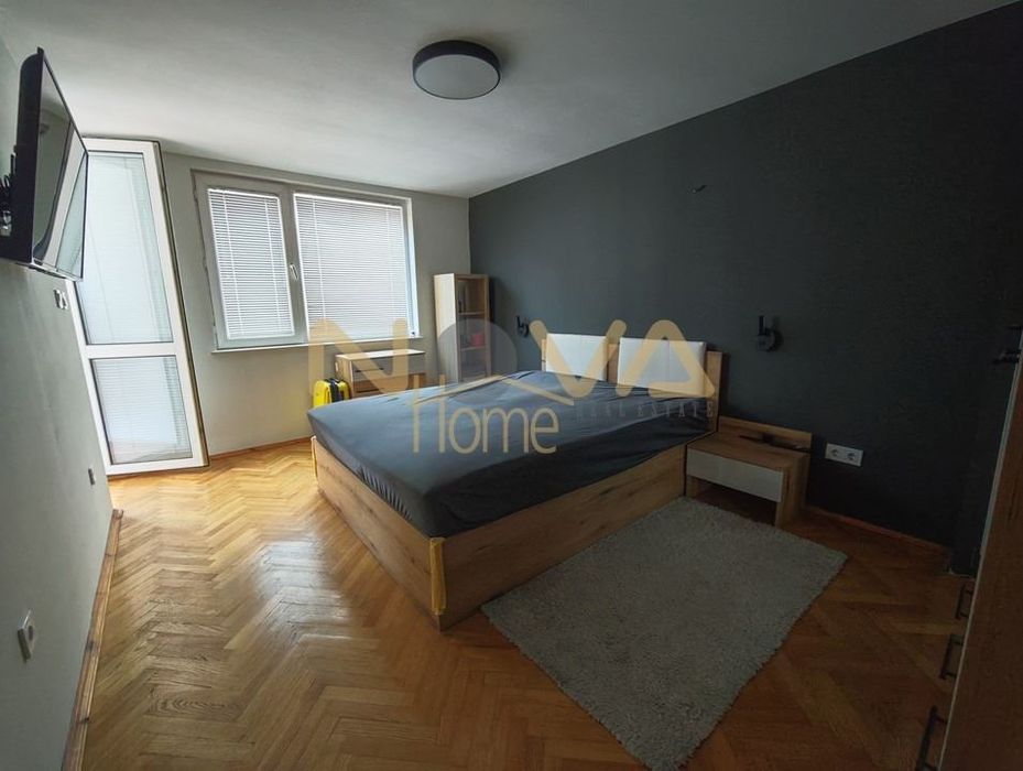 Продава се Четиристаен апартамент в Варна, Колхозен пазар - 119 кв.м за 922 €/кв.м - Снимка #8