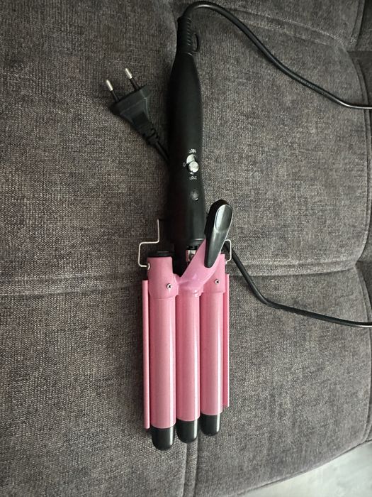 Продам     плойку.   трехрожковую