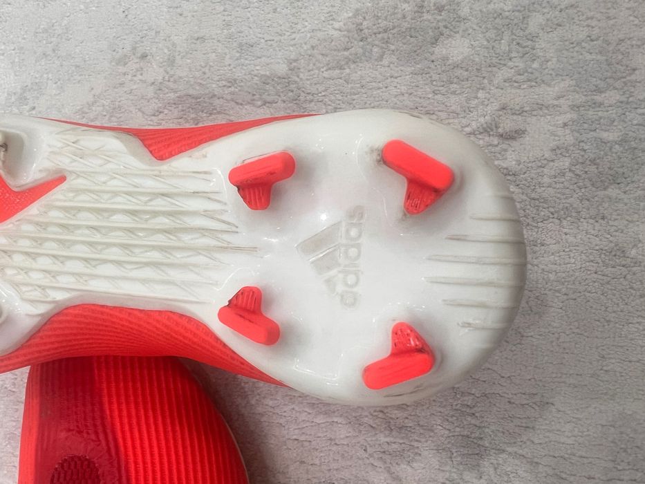 Бутсы оригинал Адидас 33 размер