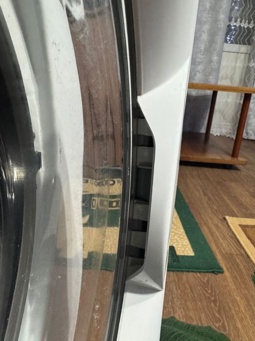 Продам стиральную машину